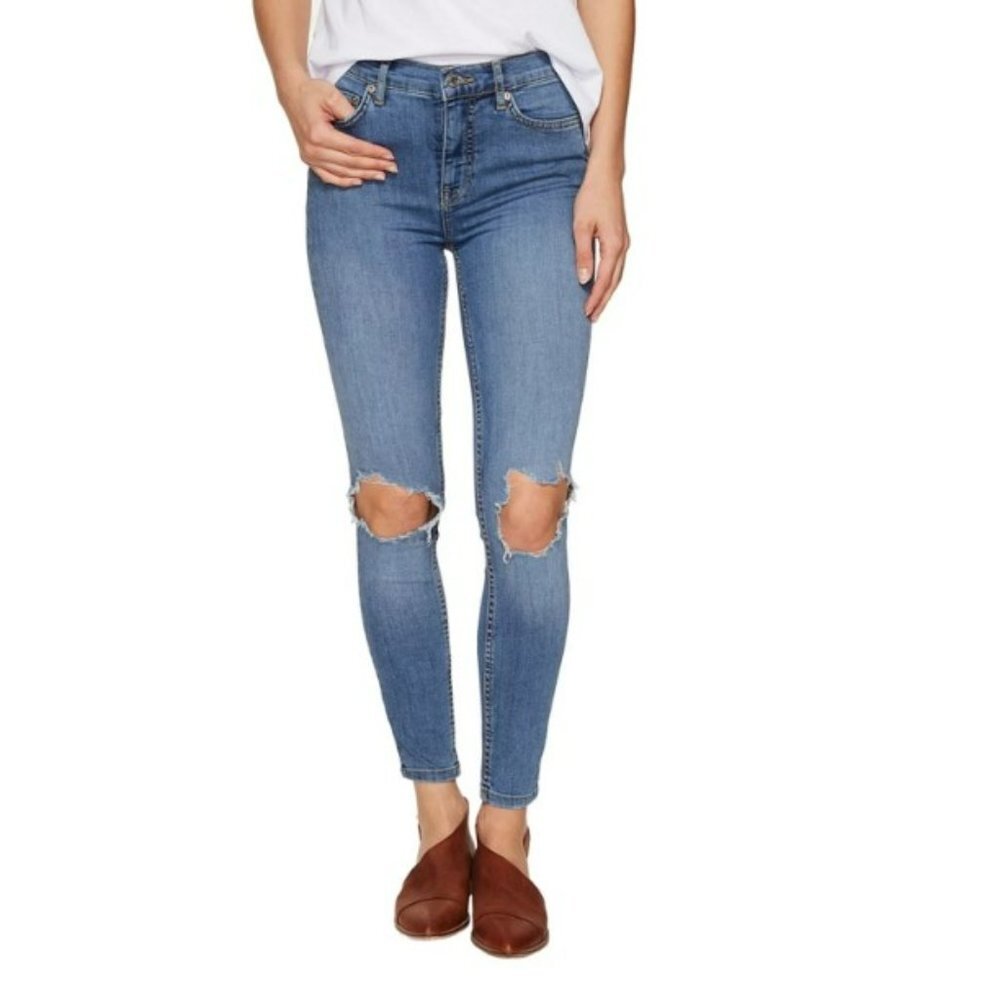Free People Women Distressed Busted‎ Knee Ankle Jeans Medium Wash Size 28